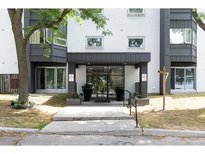 1 Bedroom Apartment for Rent - 700-710 Sir John A. MacDonald Blv