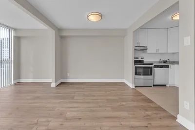 Albert Park Apartments - 2 Bedroom, 1 Bath A Apartment for Rent