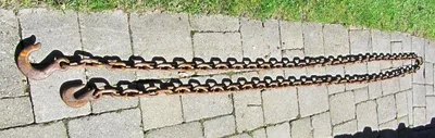 Heavy Chain with hooks