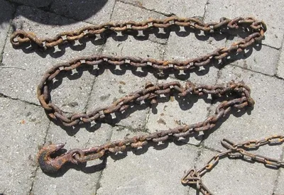 Heavy Chain with hooks